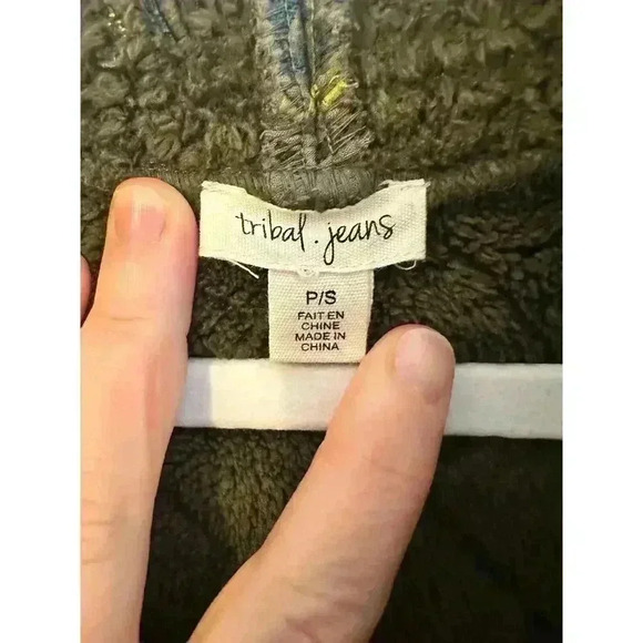 Tribal Jeans Embroidered Quilted Green Boho Cabincore Open Jacket Size Small - Picture 6 of 7